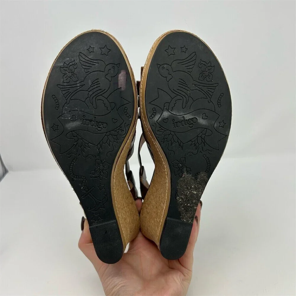 Clarks indigo brown